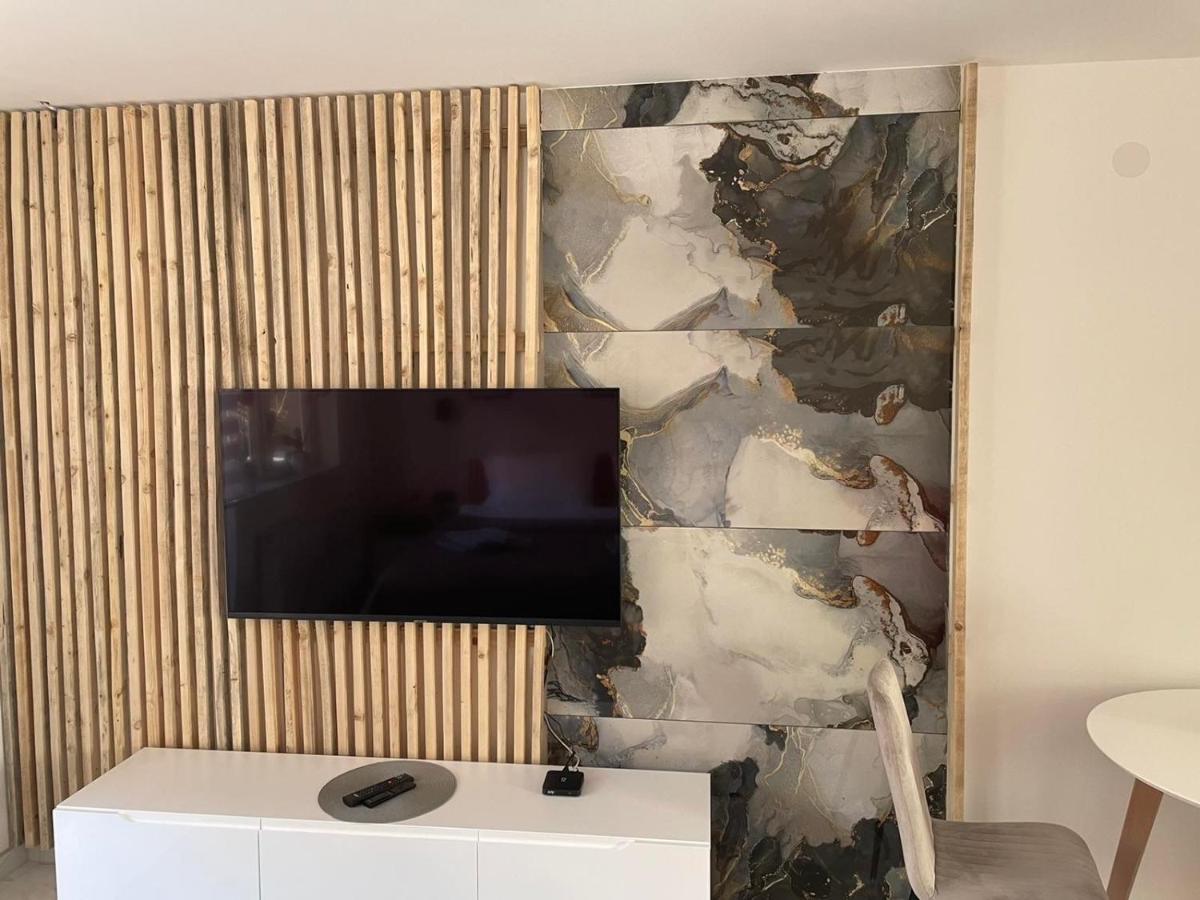 Apartman Afrodita Lux 1 Ni Buitenkant foto