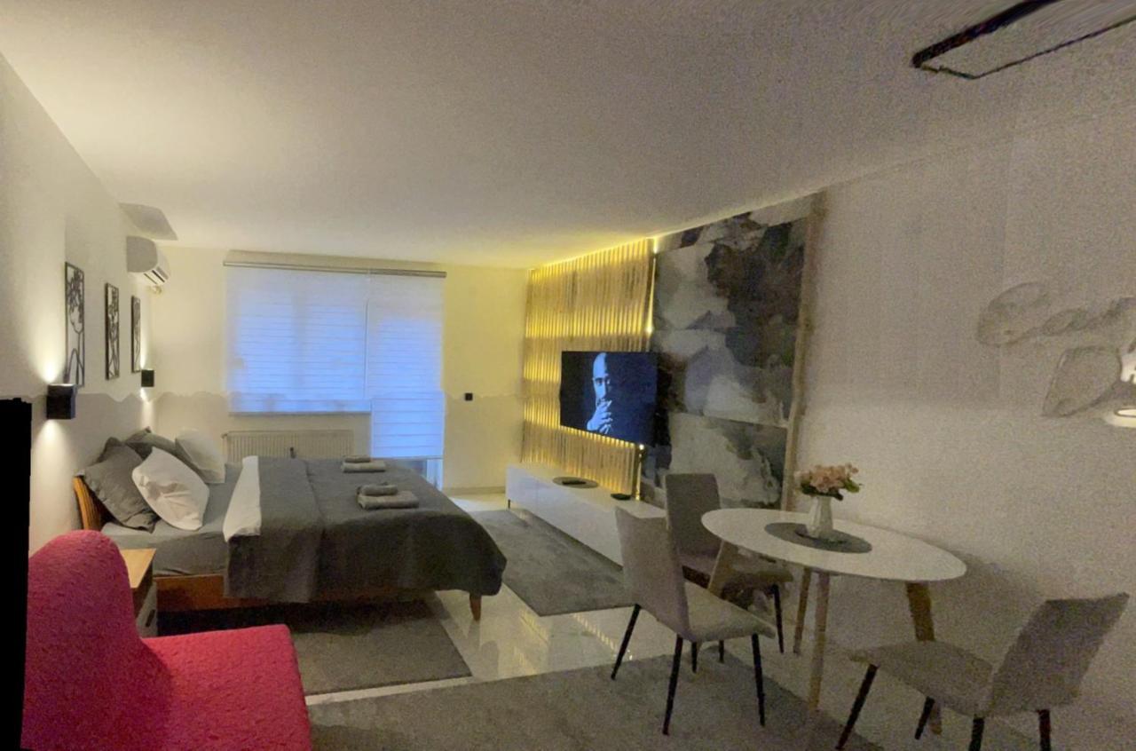 Apartman Afrodita Lux 1 Ni Buitenkant foto